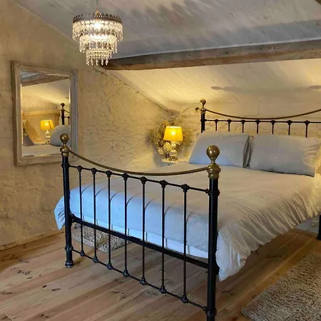 Дом отдыха 3bedrooms-sleeps6-wifi-fireplace Ceaux-en-Loudun