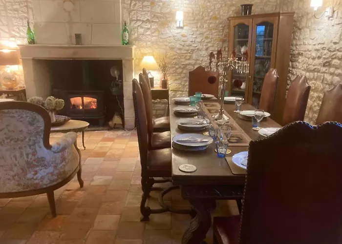 3bedrooms-sleeps6-wifi-fireplace Ceaux-en-Loudun
