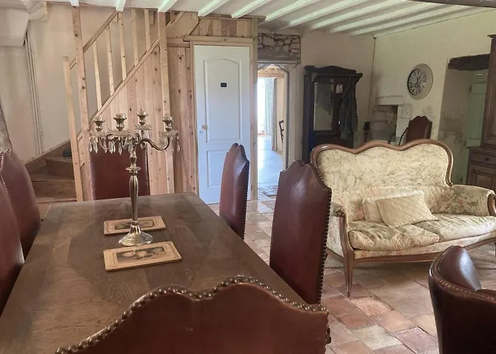 Holiday home 3bedrooms-sleeps6-wifi-fireplace Ceaux-en-Loudun
